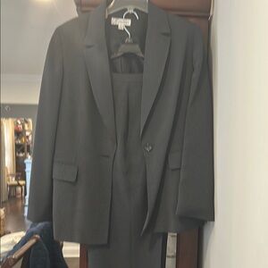 Woman’s Navy Suit Blazer